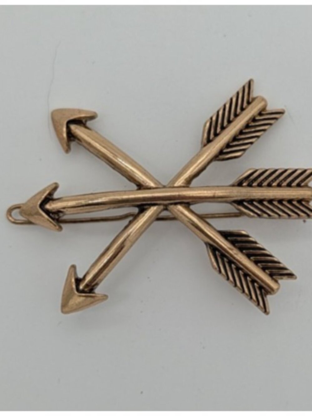 three gold tone arrows crossed scarf dress clip